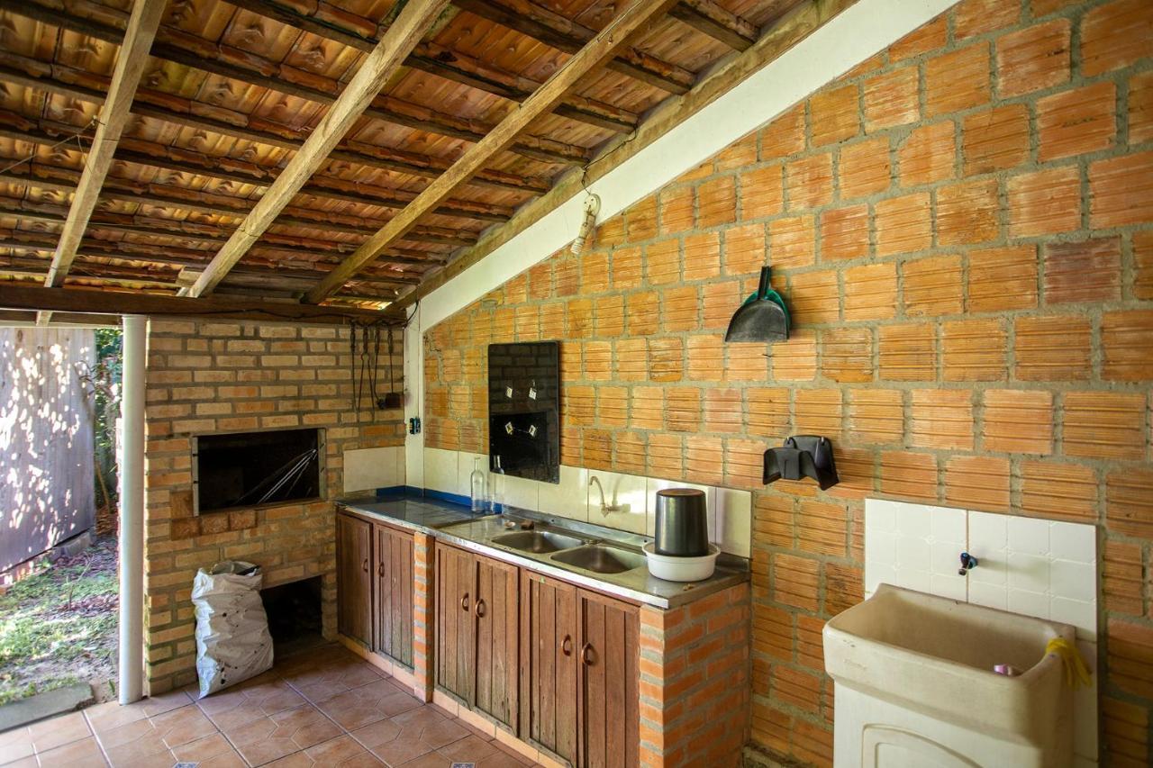 Habitación en casa particular Caiowa Floripa *